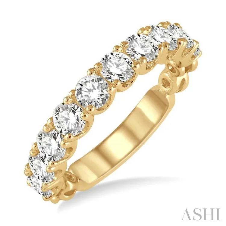 Luxury Custom Engagement Ring Sets-1 1/2 ctw Lattice Round Cut Diamond Wedding Band in 14K Yellow Gold