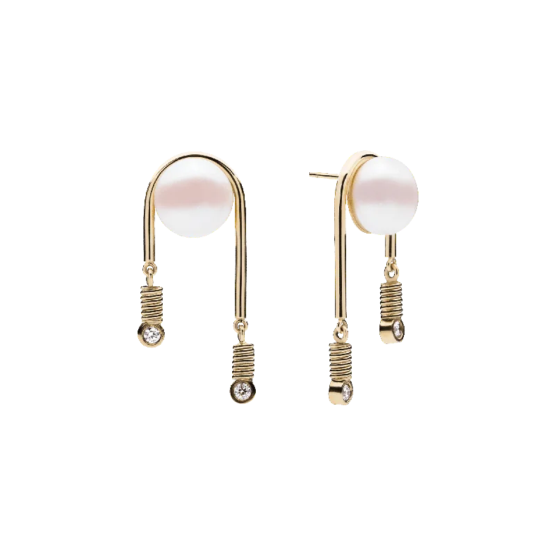 Custom Drop Earrings for Women-Somnia Pearl Earrings Gold