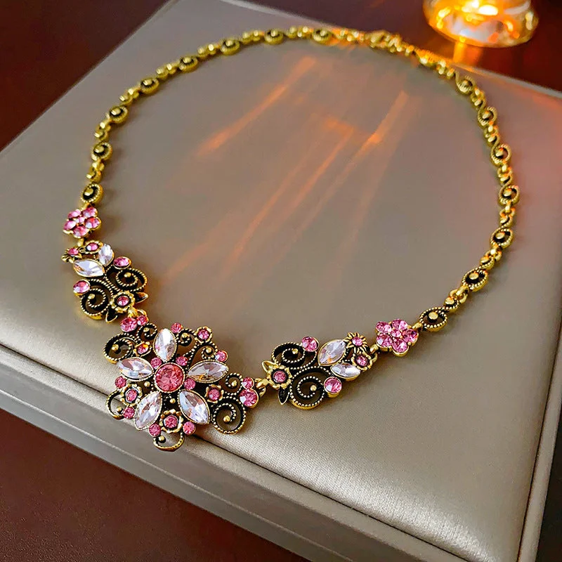 Flower studded diamond necklace