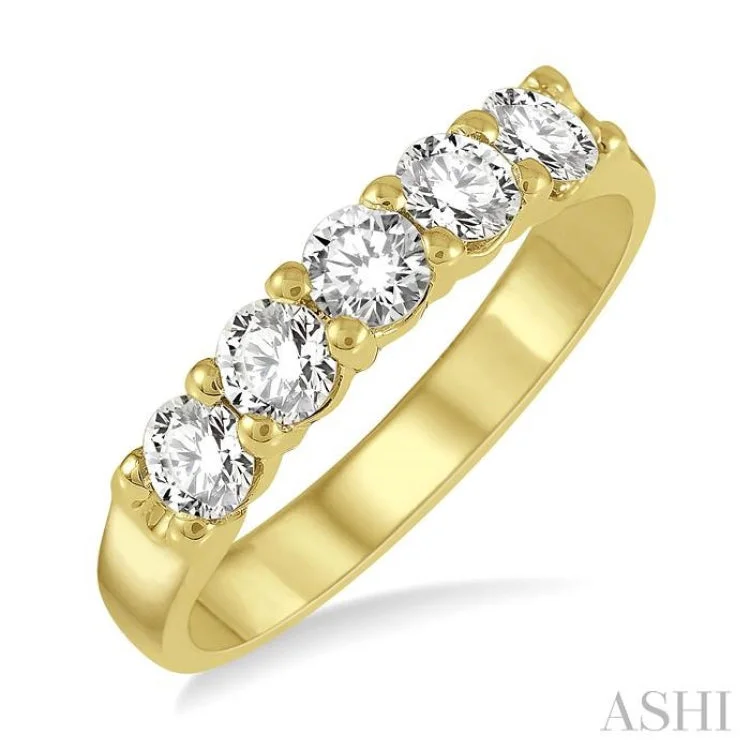 Designer Silver Promise Rings-3/4 ctw 5 Stone Round Cut Diamond Wedding Band in 14K Yellow Gold