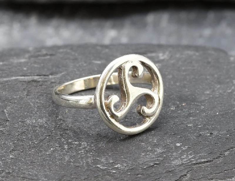 Custom Wedding Ring Bands with Engraving-Silver Triskelion Ring - Silver Triskele Ring - Silver Celtic Ring