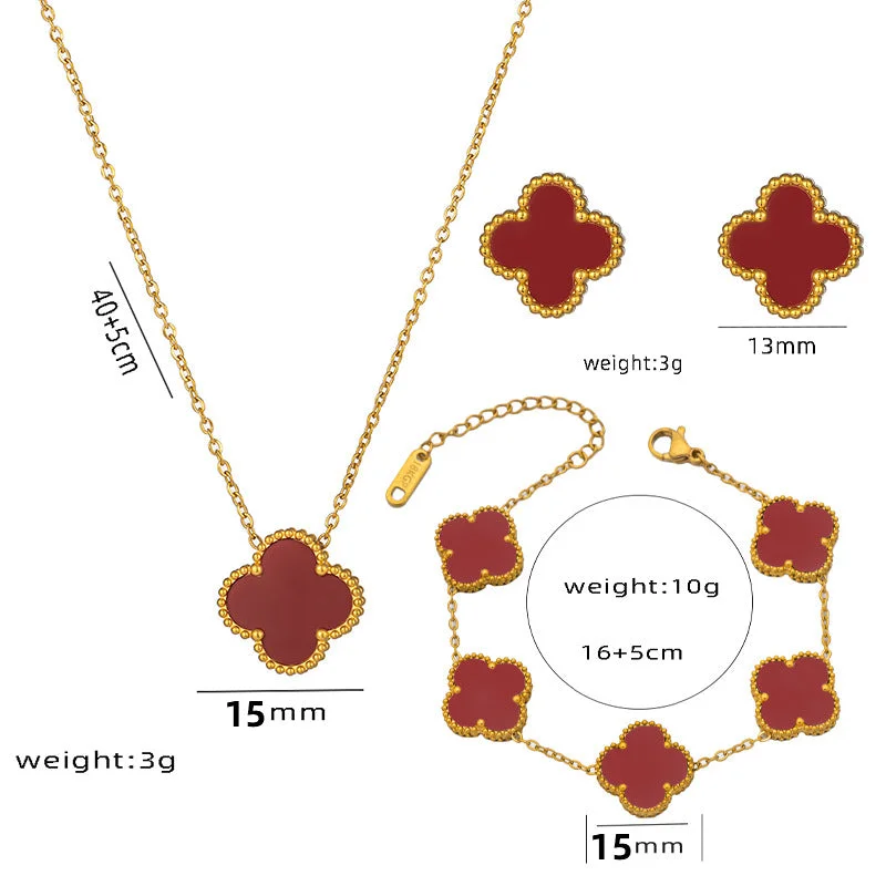 913-1-1.5 Big Red Clover Three piece Set