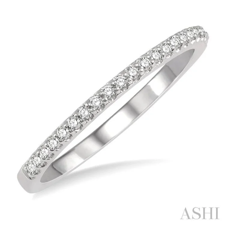 Designer Engagement Bands-1/10 ctw Round Cut Diamond Wedding Band in 14K white Gold