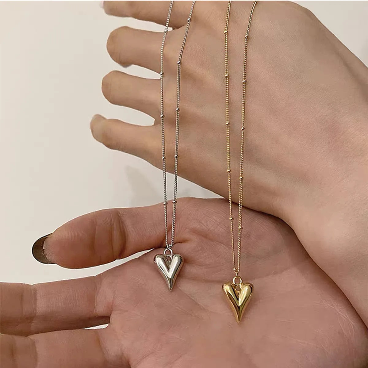 Animal Necklaces-Wholesale Simple Style Heart Shape Titanium Steel Plating Gold Plated Pendant Necklace