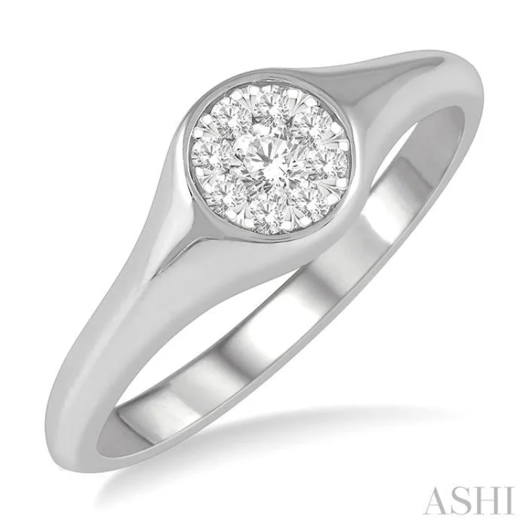 Designer Wedding Rings for Her-1/6 ctw Round Shape Lovebright Diamond Ring in 14K White Gold