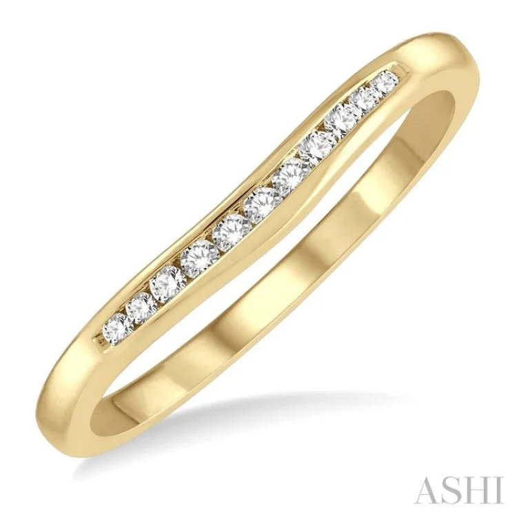 Men’s Custom Promise Wedding Rings-1/10 ctw Arched Channel Round Cut Diamond Wedding Band in 14K Yellow Gold