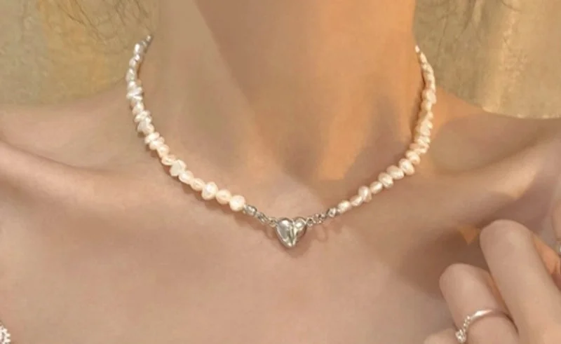 Baroque Pearl Love Necklace