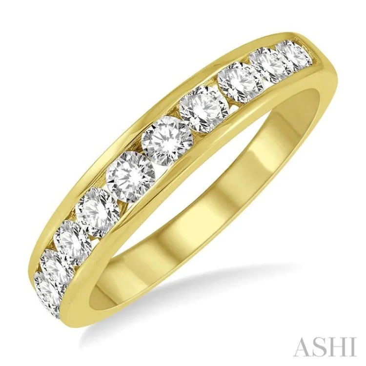 High-Quality Diamond Wedding Bands-3/4 ctw Channel Set 11 Stone Round Cut Diamond Wedding Band in 14K Yellow Gold