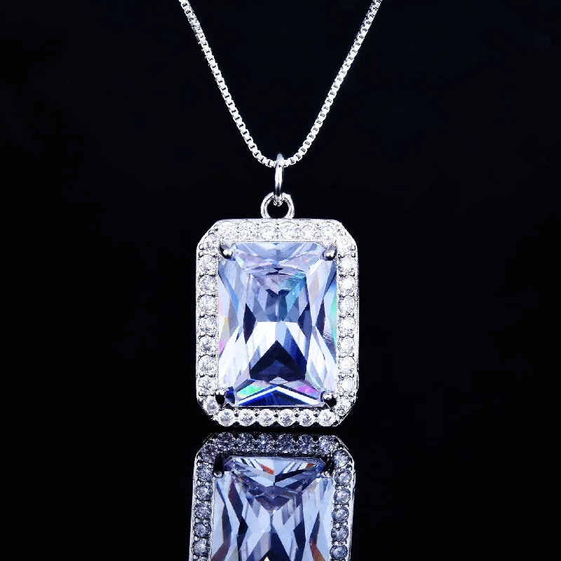 Square Pendant [without Chain]]