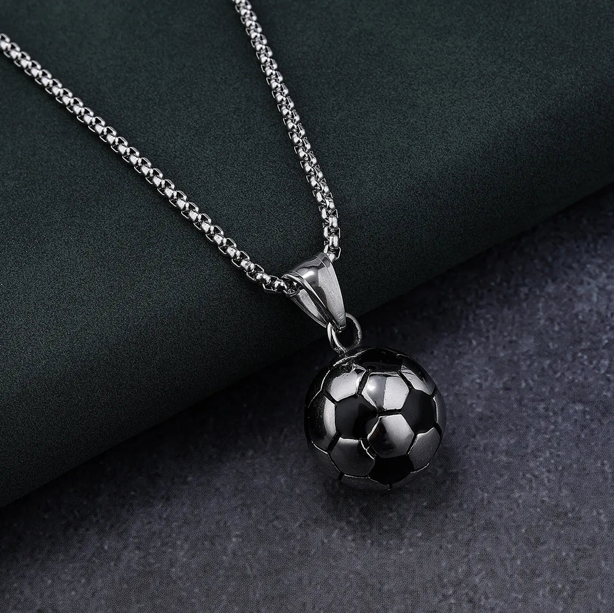 Protective Necklaces-Retro Streetwear Football 304 Stainless Steel Polishing Men'S