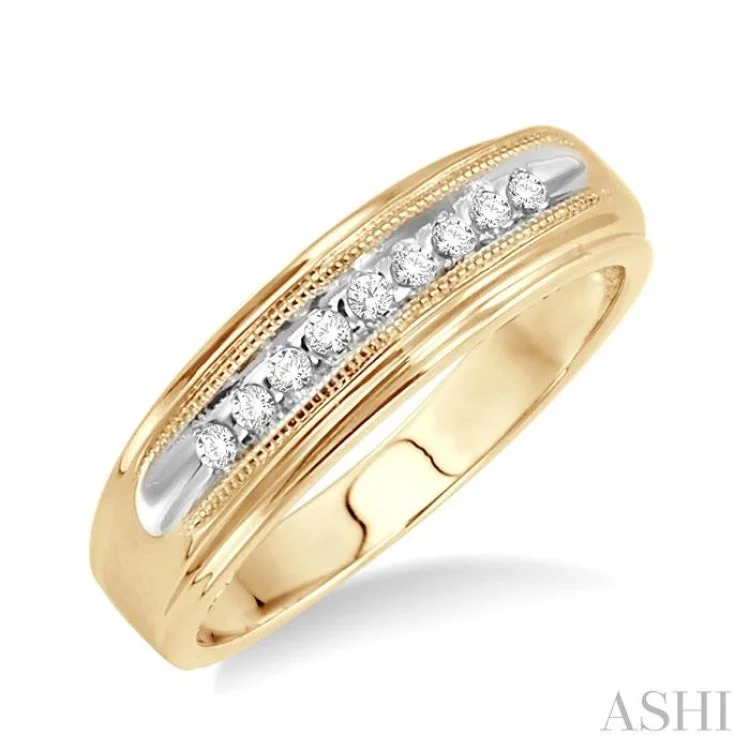 Stylish Promise Rings-1/8 ctw Round Cut Diamond Men's Ring in 10K Yellow Gold