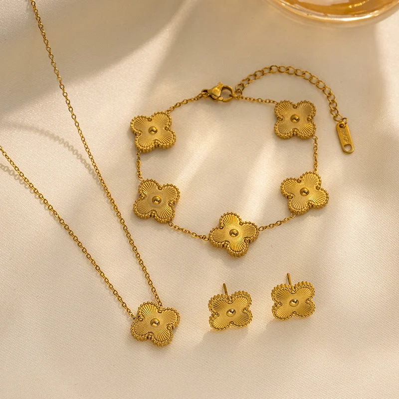 Charm Necklaces-Korean Geometric Titanium Steel 18K Gold Plated Necklaces