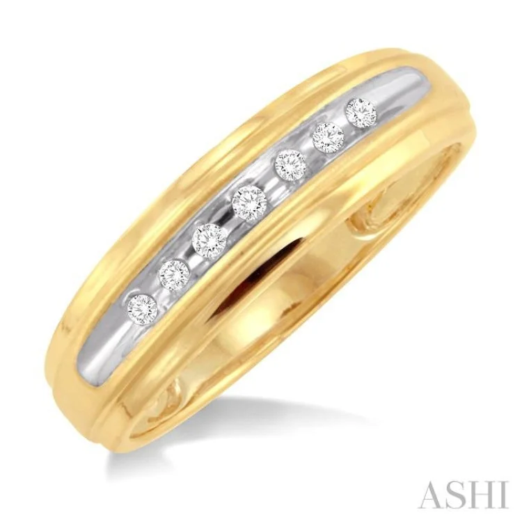 Designer Wedding Rings with Custom Engraving-1/20 ctw Round Cut Diamond Men's Ring in 14K Yellow Gold