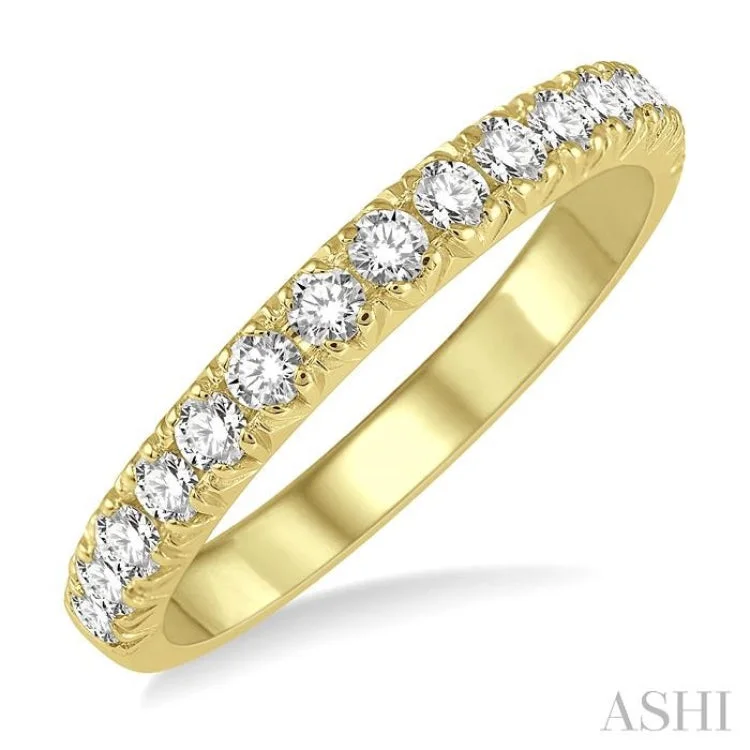 Wedding Ring Sets for Brides and Grooms-1/2 ctw 15Stones Round Cut Diamond Wedding Band in 14K Yellow Gold