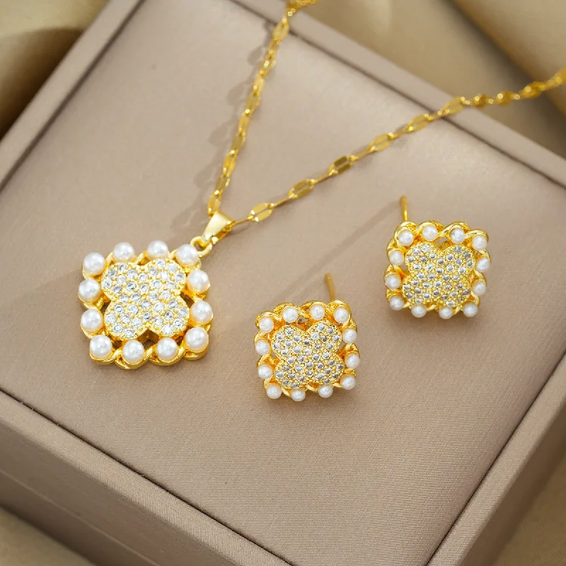 364 Golden Clover Set