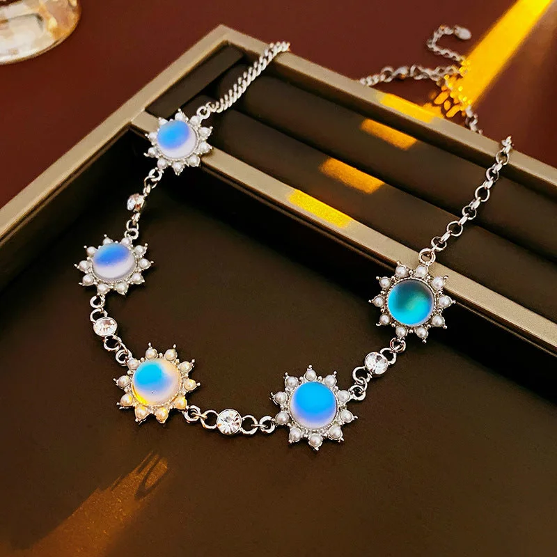 Sweet and Cool Sunflower Pearl studded Diamond Necklace