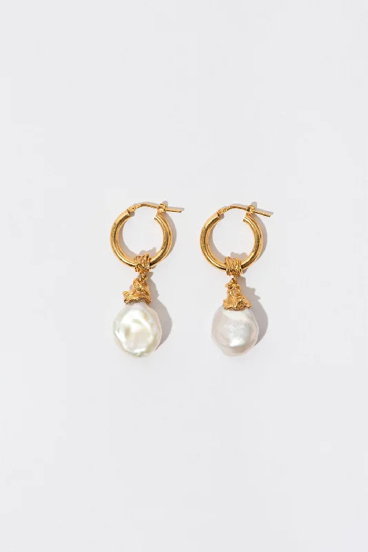 Simple Hoop Earrings for Women-The Everyday Gold Plated Earrings w. Pearls