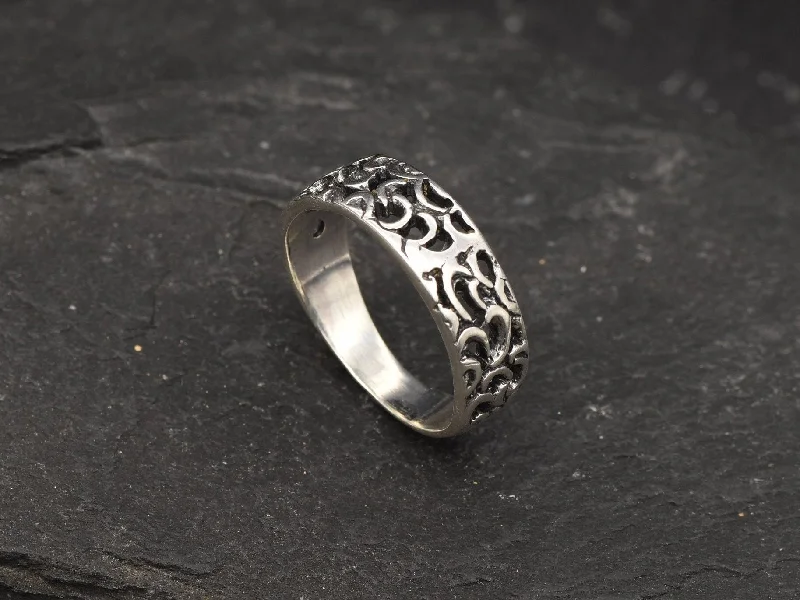 Women’s Vintage Promise Rings-Silver Vintage Ring - Bali Band Ring - Everyday Ring