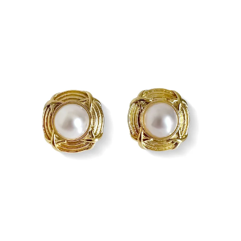 Sparkling Pearl Earrings-Chunky Pearl 18K Gold Plated Earrings