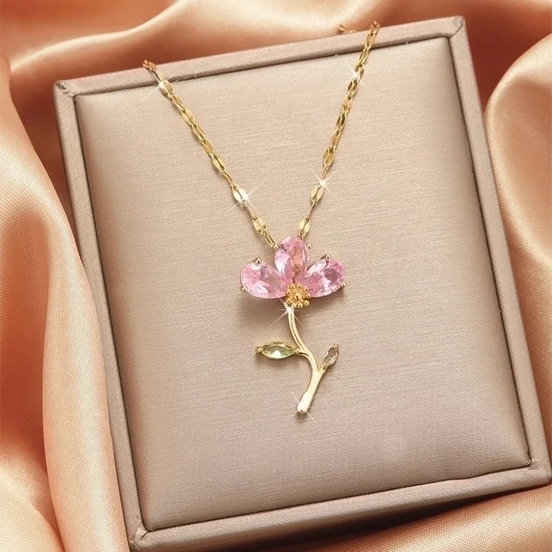 X5507# Zircon Leaf Flower Necklace