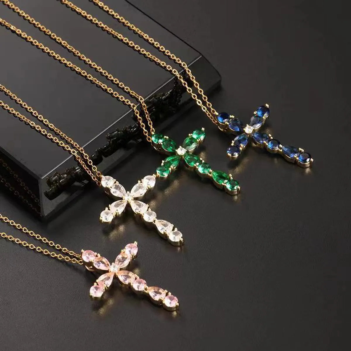 Gold-Plated Necklaces-Simple Style Cross Stainless Steel Plating Inlay Zircon 18k Gold Plated Silver Plated Pendant Necklace