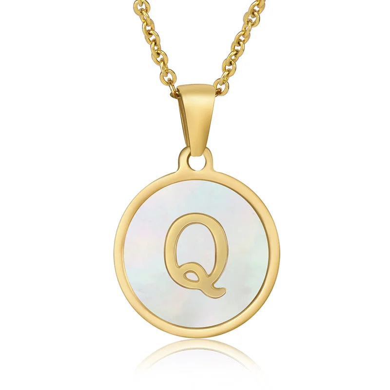 White Shell Q (Including Chain)