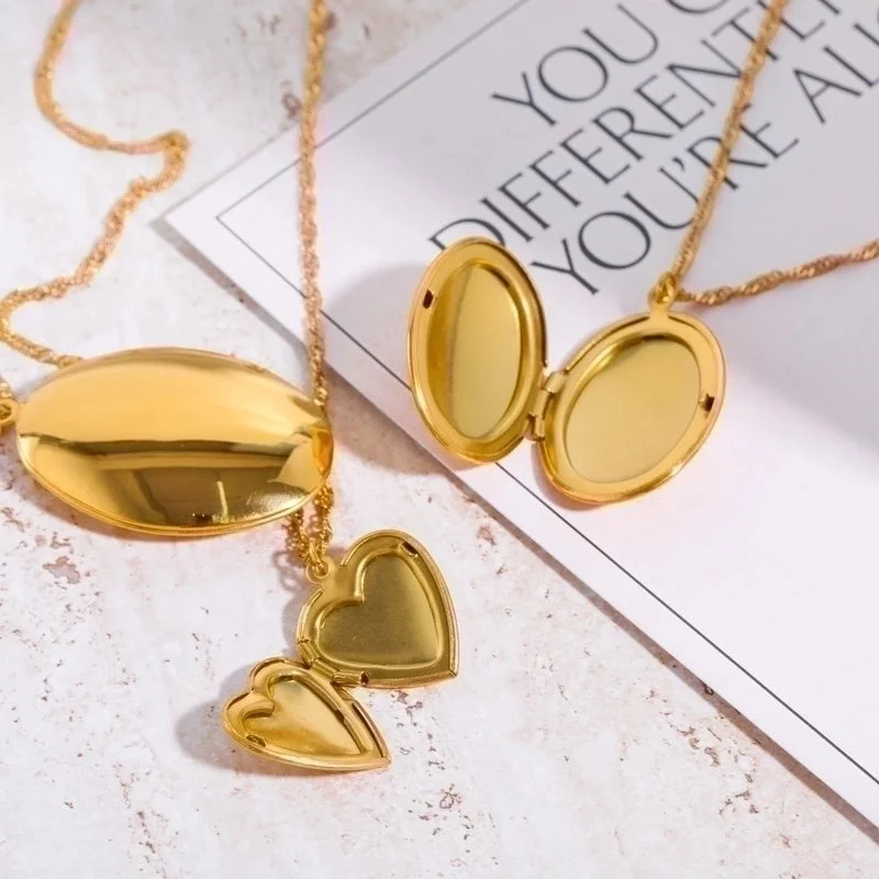 Affordable Gold Necklaces-Casual Vintage Style Classic Style Heart Shape Stainless Steel Plating 18k Gold Plated Pendant Necklace