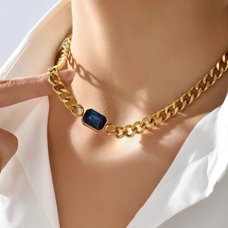 Modern Necklaces-Fashion Rectangle Stainless Steel Plating Zircon 18k Gold Plated Necklace