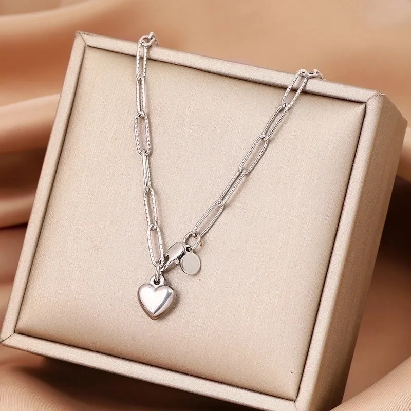 Custom Diamond Necklaces-Romantic Heart Shape Stainless Steel Handmade Pendant Necklace