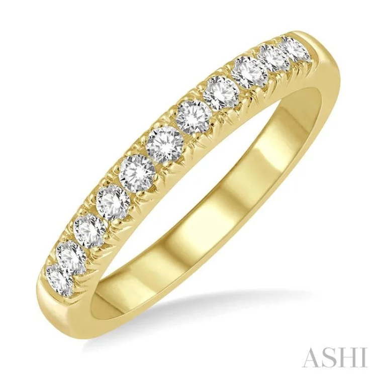 Personalized Engagement Rings for Men-1/3 ctw 11 Stone Round Cut Diamond Wedding Band in 14K Yellow Gold