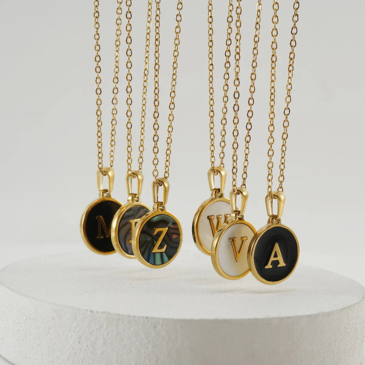 Designer Gold Necklaces-Fashion Round Letter Stainless Steel Plating Necklace