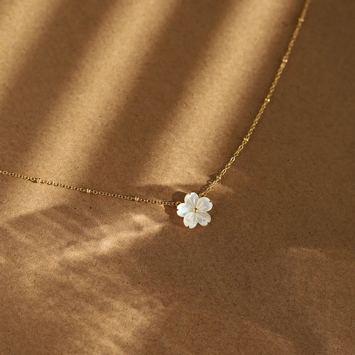 Gemstone Necklaces-Lady Sweet Flower Stainless Steel Plating 18k Gold Plated Pendant Necklace