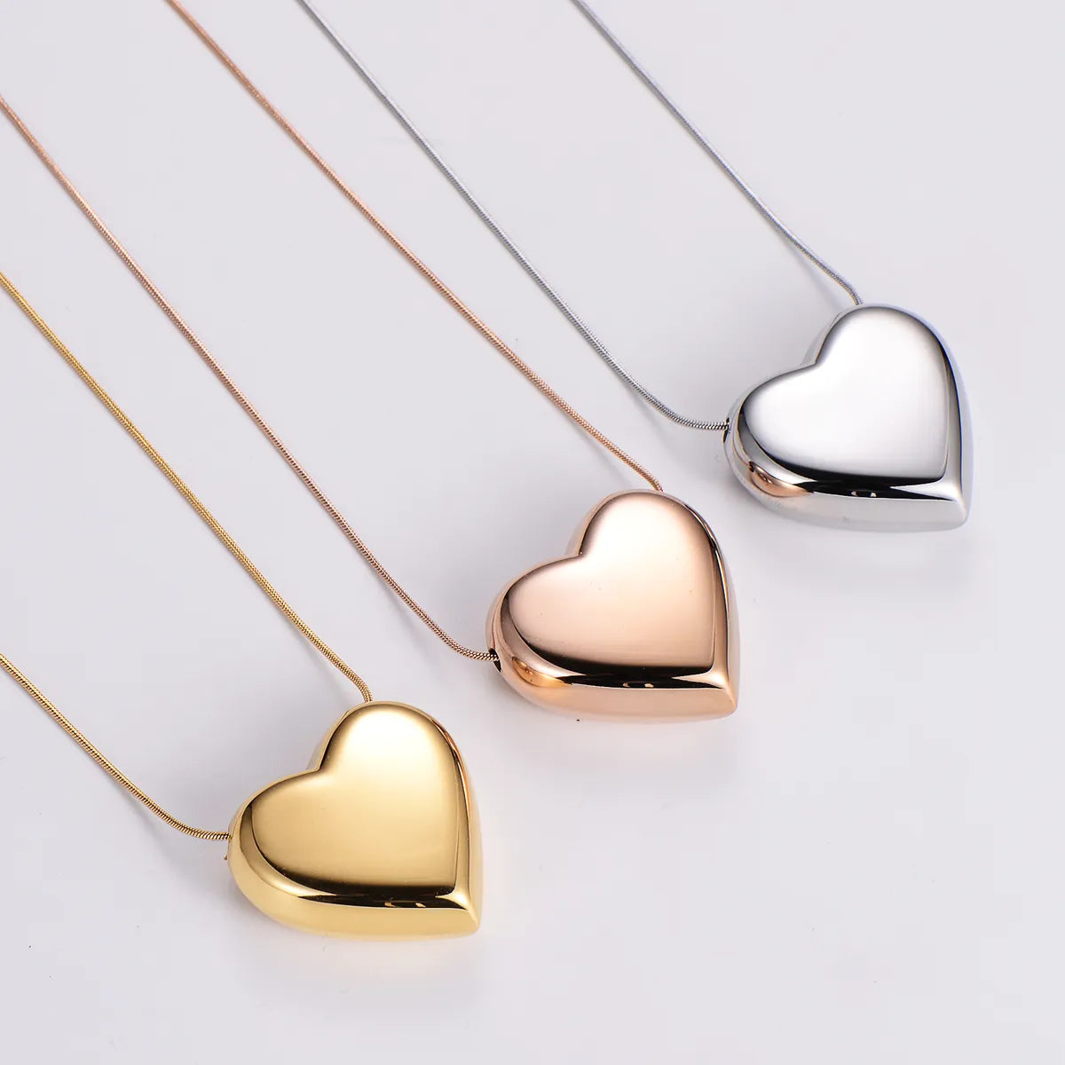 Trendy Necklaces-Simple Style Heart Shape Stainless Steel 18k Gold Plated Pendant Necklace