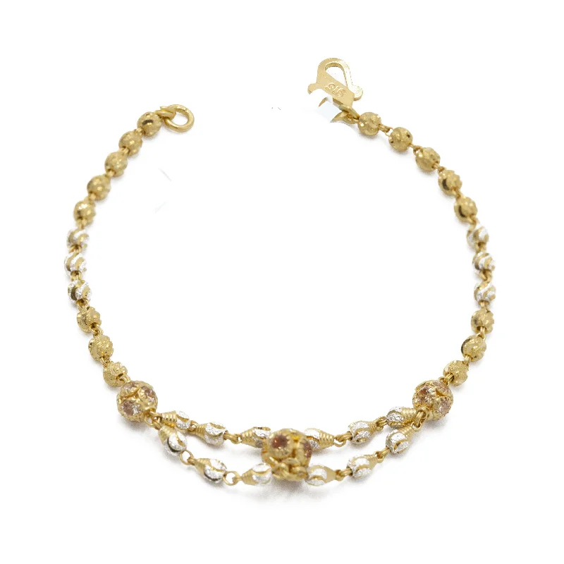 Bold Bracelets for Fashion Lovers-22K Gold Bracelet